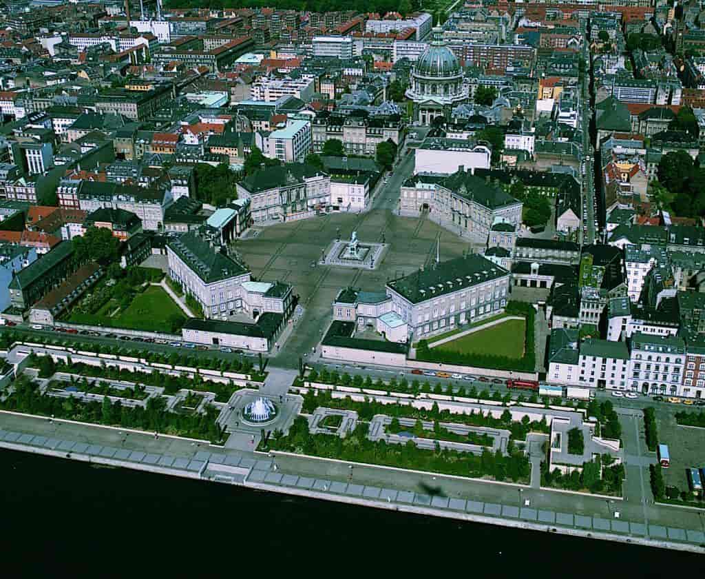 Amalienborg | lex.dk – Den Store